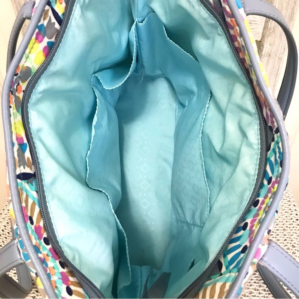 Vera Bradley Tote Sunny Medallion - Picture 15 of 16